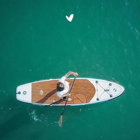 Bed and Breakfast Havenzicht 3*